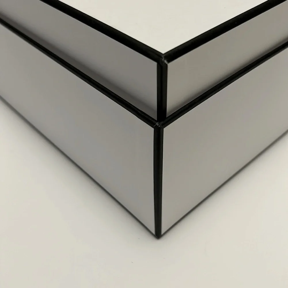 Chanel Box - Picture 6 of 9
